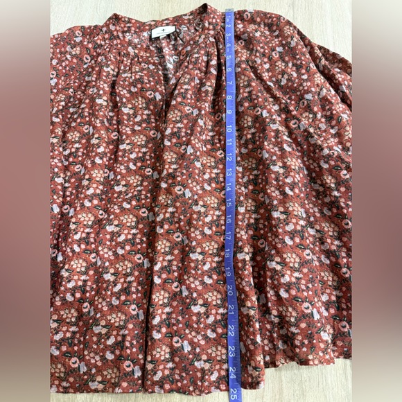 Tuckernuck Vermillion Vine Sawyer Blouse Work Floral Top
Size Large Preppy Boho - Picture 10 of 10